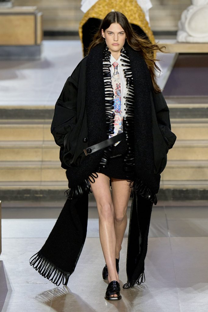 Louis Vuitton Lives Its Teenage Dream At Paris Fashion Week