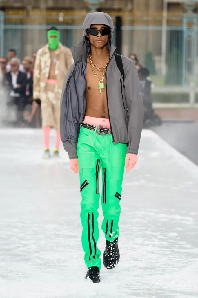 Givenchy and the Men's Paris Fashion Week Runway | DDW