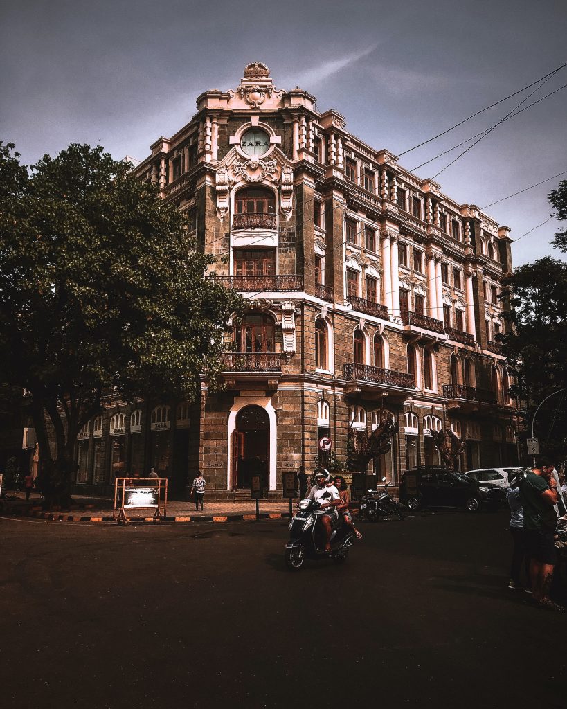 A building in the Fort neighbourhood, Mumbai. 