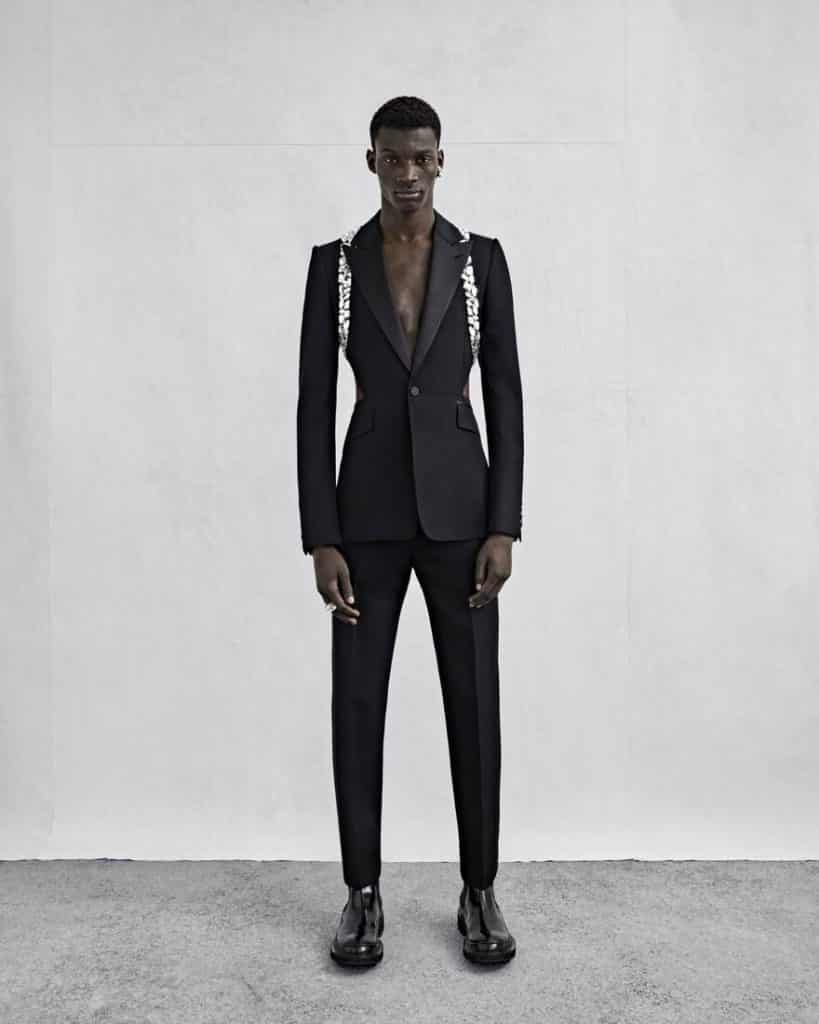 2023 for 2022: Can the newest Alexander McQueen lookbook inspire your ...